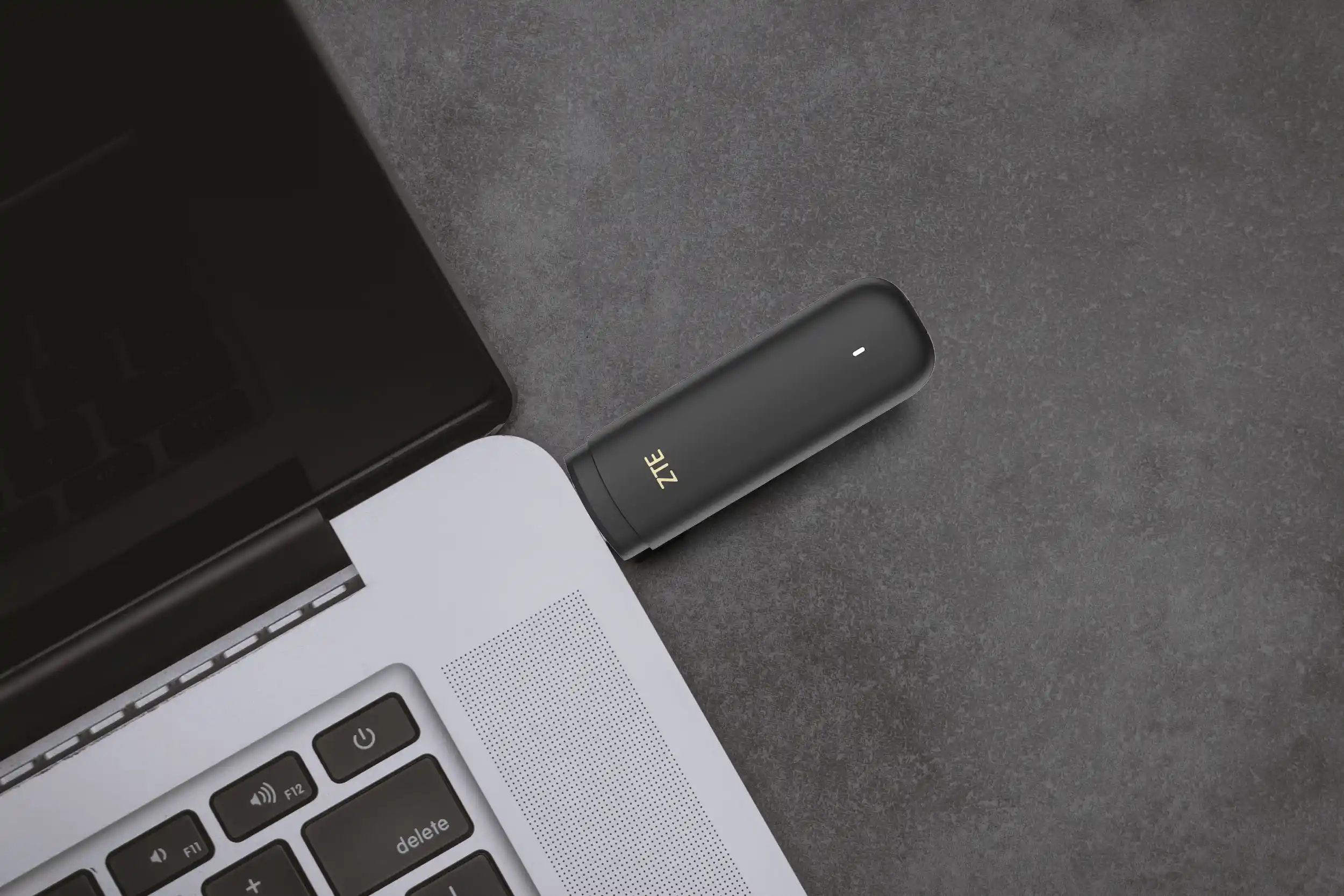 מודם סלולרי F30 PRO TYPE-C WI-FI6 USB מבית ZTE חיבורים עם גמישות מירבית
