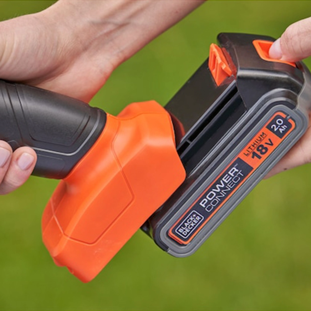 מגזמת שיחים נטענת BCSS18D1-QW מבית Black & Decker